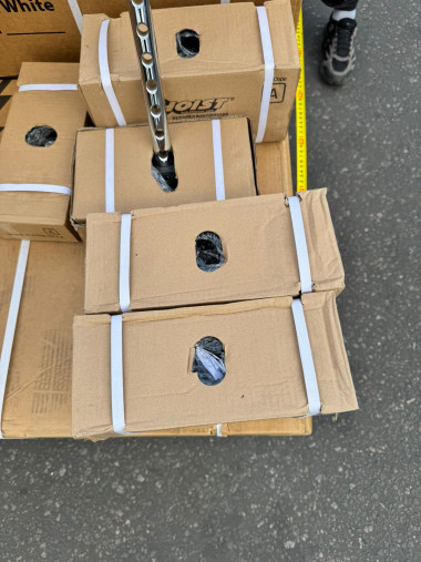 Сгибание ног лежа HOIST ROC-IT RS-2408 тренажер грузоблочный со стеком 81кг Сгибание ног лежа HOIST ROC-IT RS-2408 тренажер грузоблочный со стеком 81кг