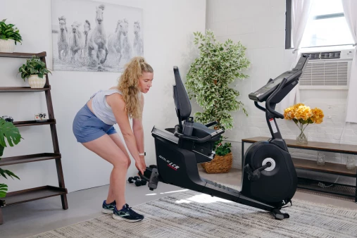 Велотренажер SOLE LCR (2023) с горизонтальной посадкой Велотренажер SOLE LCR (2023) с горизонтальной посадкой