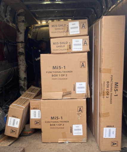 Силовой комплекс HOIST Mi5 Functional Trainer с набором аксессуаров Силовой комплекс HOIST Mi5 Functional Trainer с набором аксессуаров